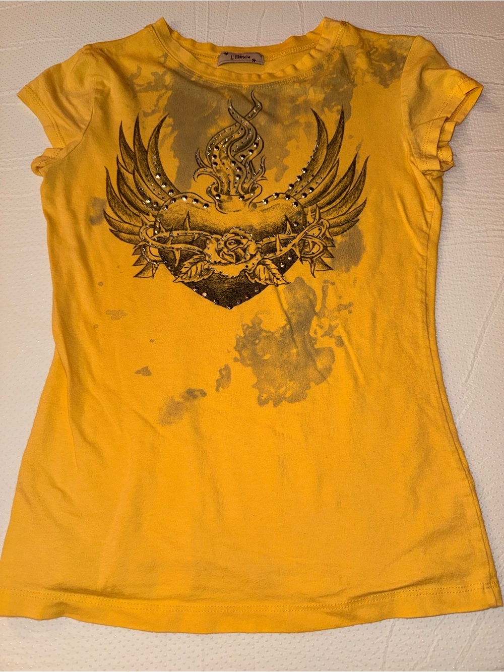 Yellow Graphic Winged Heart Tee - Unknown Brand